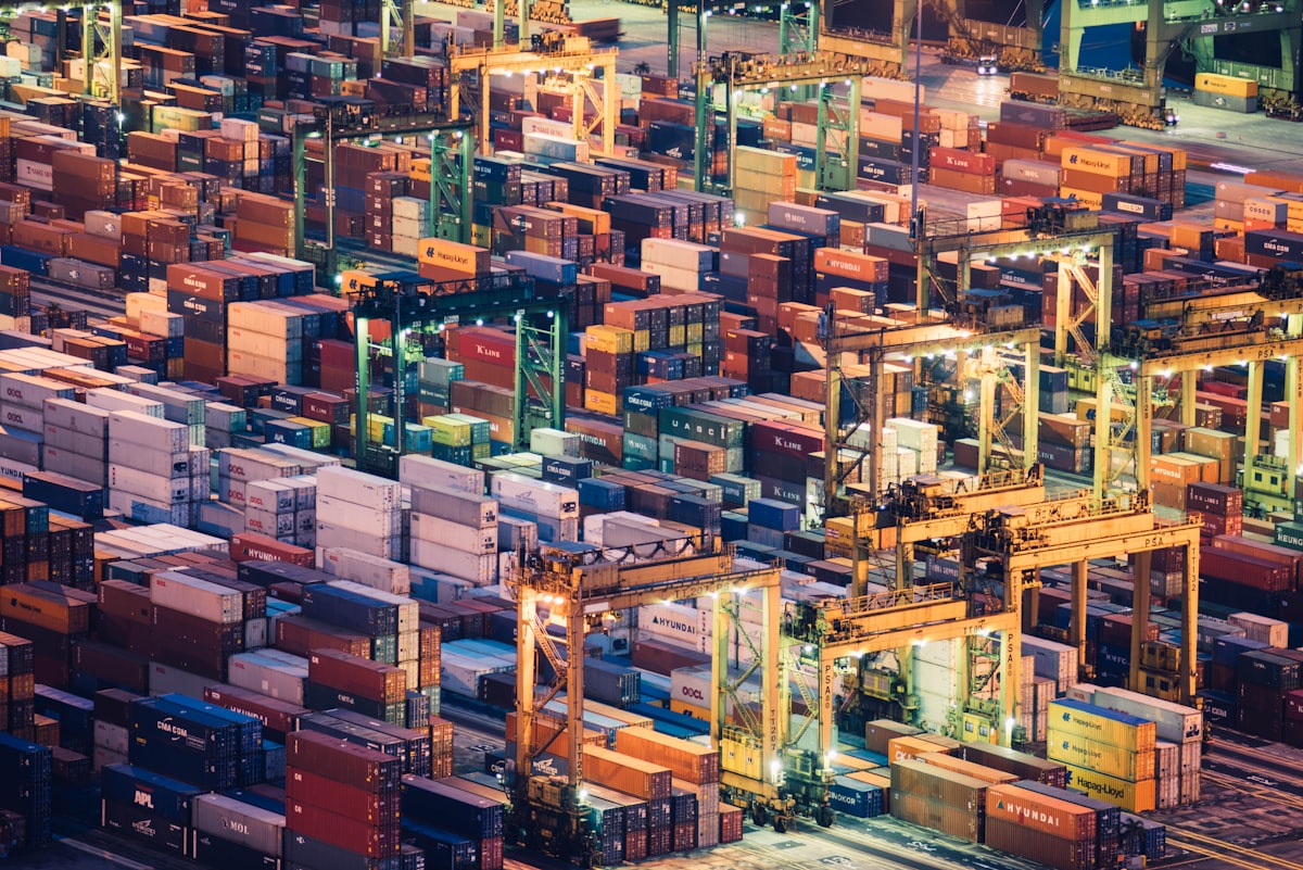 Wholesale distribution warehouse with supply chain boxes